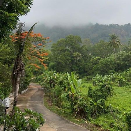 Phuchada Residence Nai Yang Beach Buitenkant foto