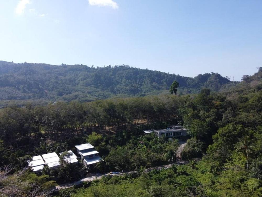 Phuchada Residence Nai Yang Beach Buitenkant foto
