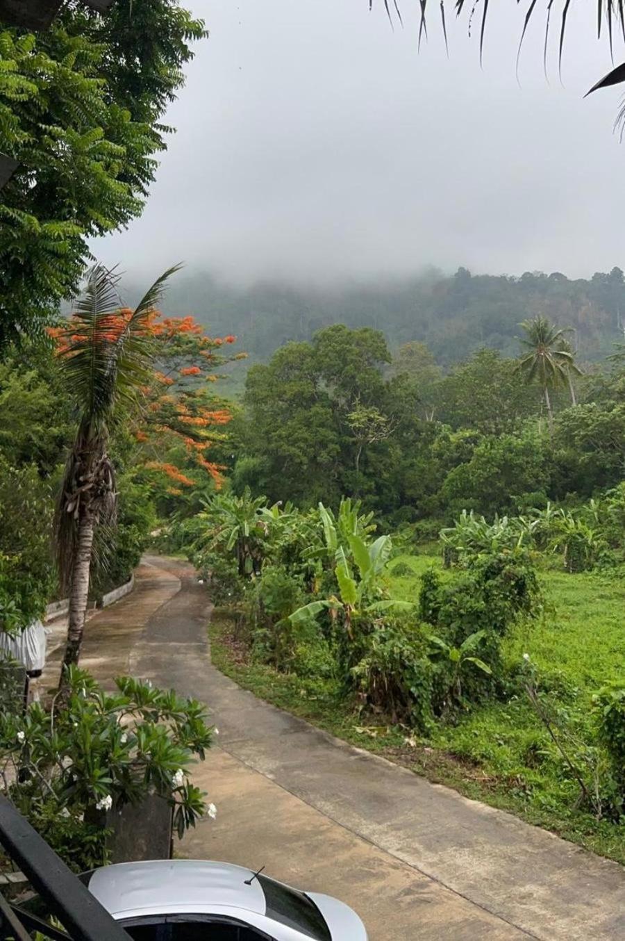 Phuchada Residence Nai Yang Beach Buitenkant foto